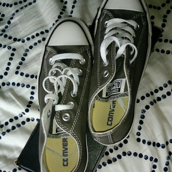 Converse Shoes - gray converse
